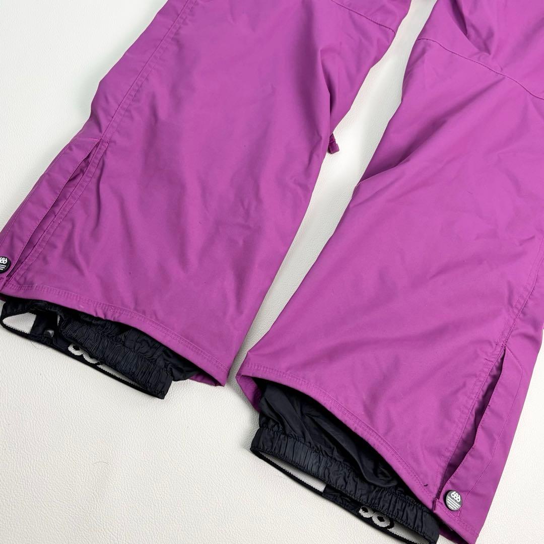 2470【極美品】686 スノボウェア 上下セット ジャケット パンツ 紫黒白青