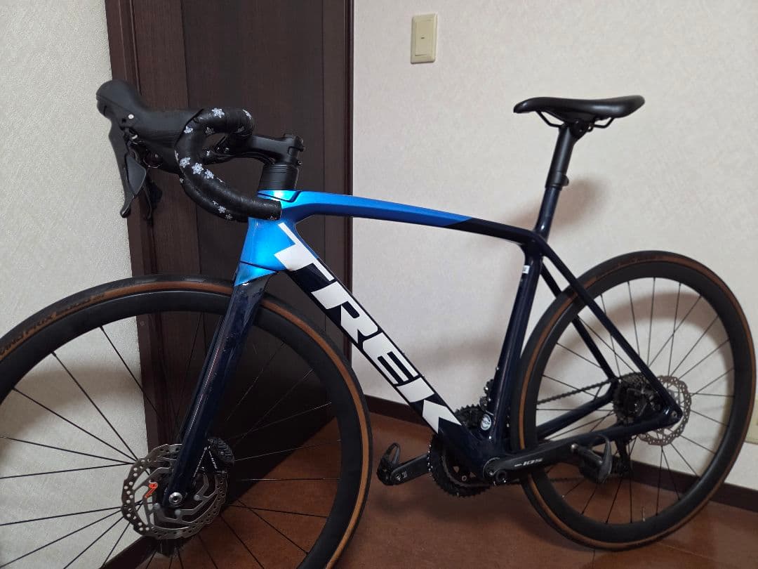 【パワメ カーボンホイール付き】TREK EMONDA SL5