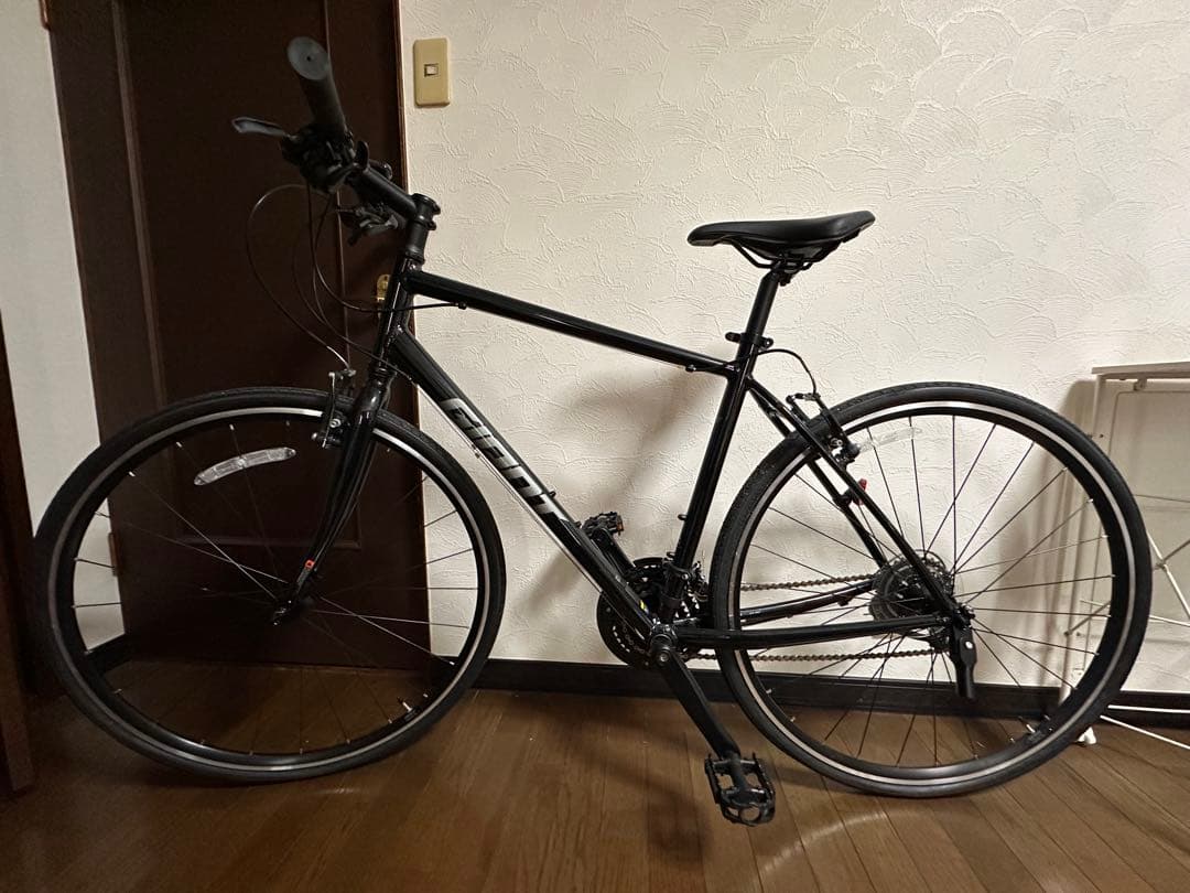 引き取り限定　giant エスケープR3 MS 室内保管