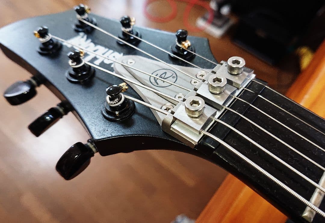 Ti004 フロイドローズFLOYD ROSE FRX トレモロTITANIUM