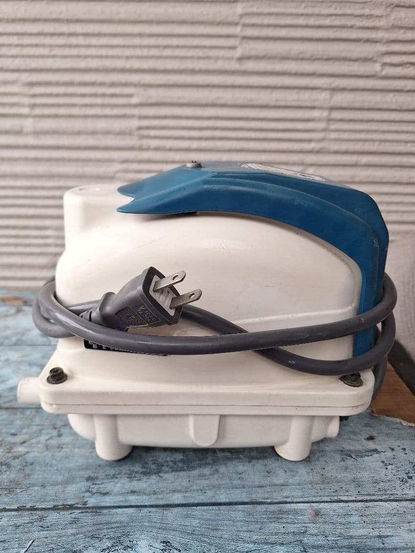 使用少々風量正常測定済みHiblow XP-60 エアポンプ 60L