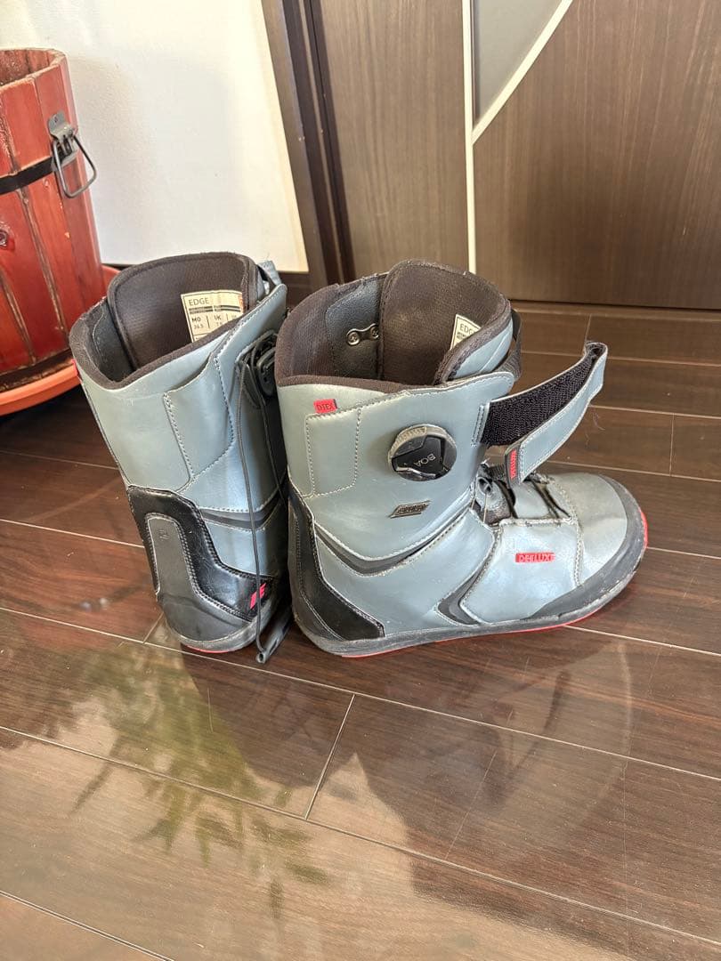 ディーラックスエッジ