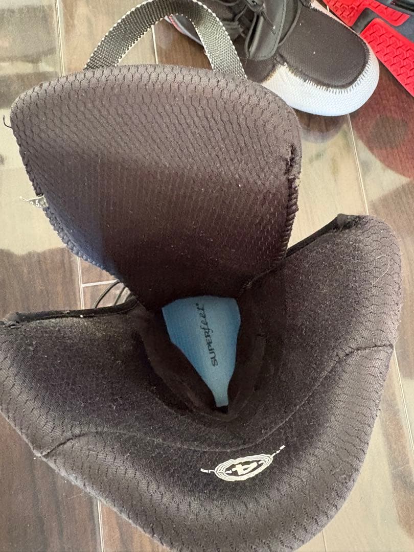 ディーラックスエッジ