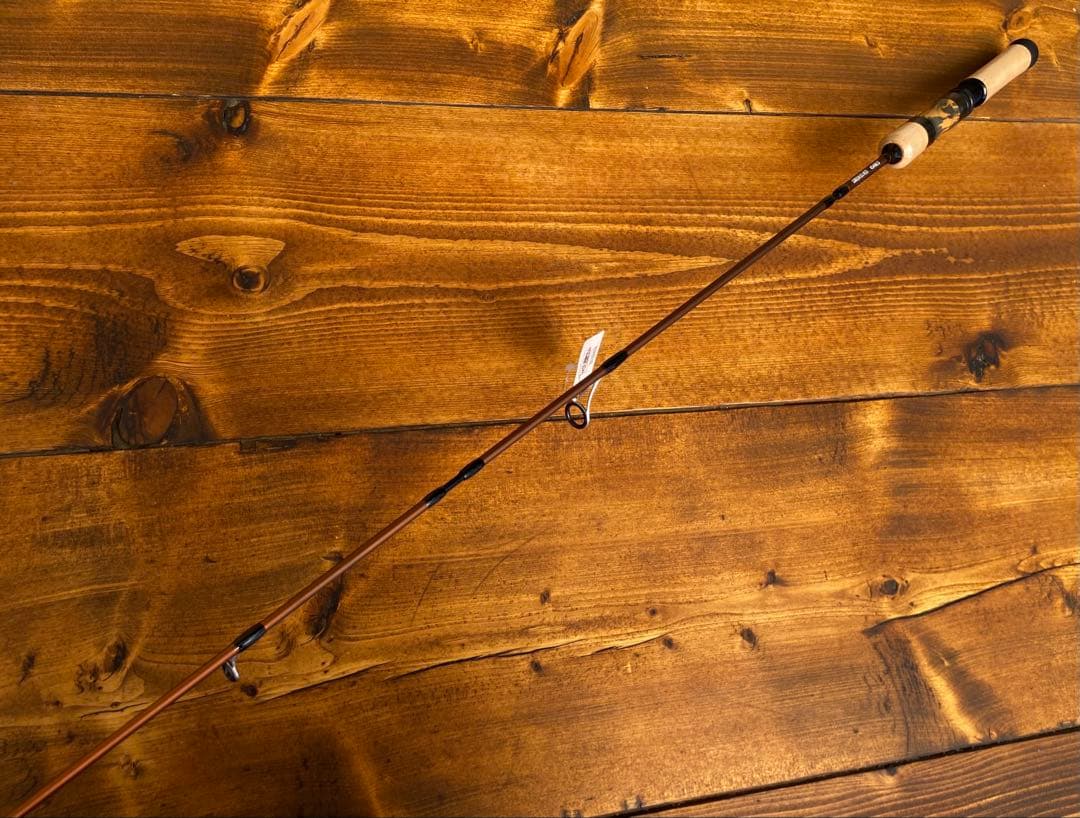 トラウトロッド　パックロッド　スピニングロッド　渓流釣り　天然木グリップ　源流