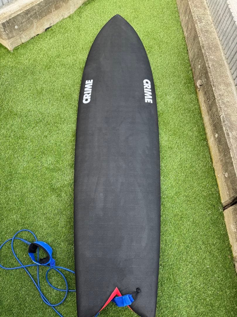 【値下げしました】CRIME サーフボード カバー付き