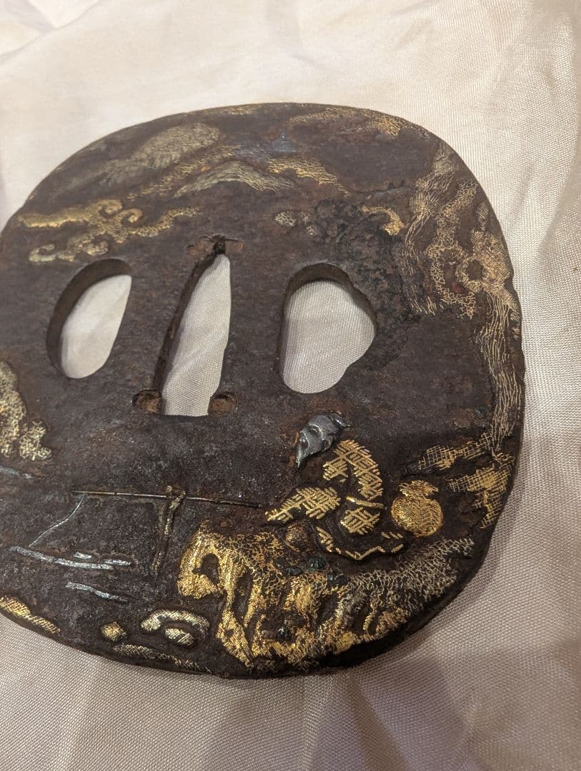 日本刀　鉄　鍔(つば)　鉄地鍔