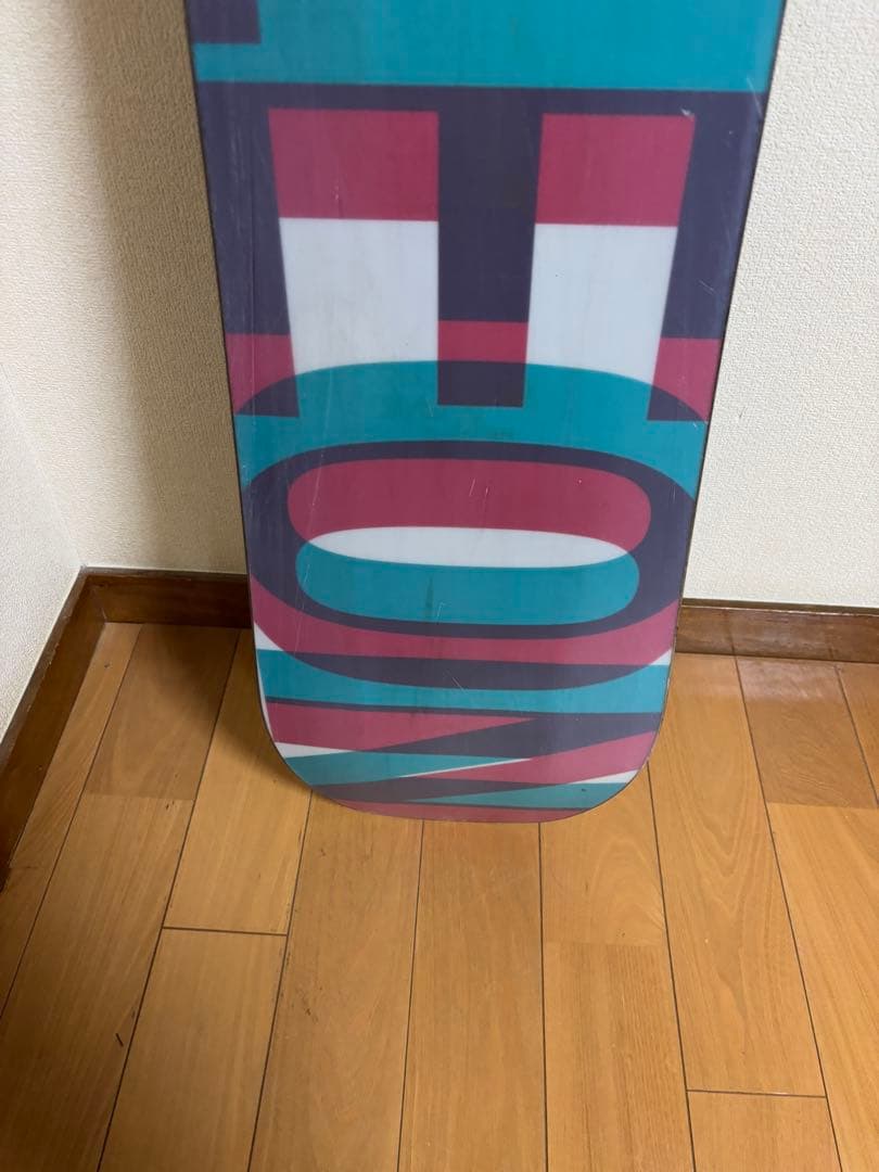 バタレオン　RIOT 154㎝ スノーボード　板