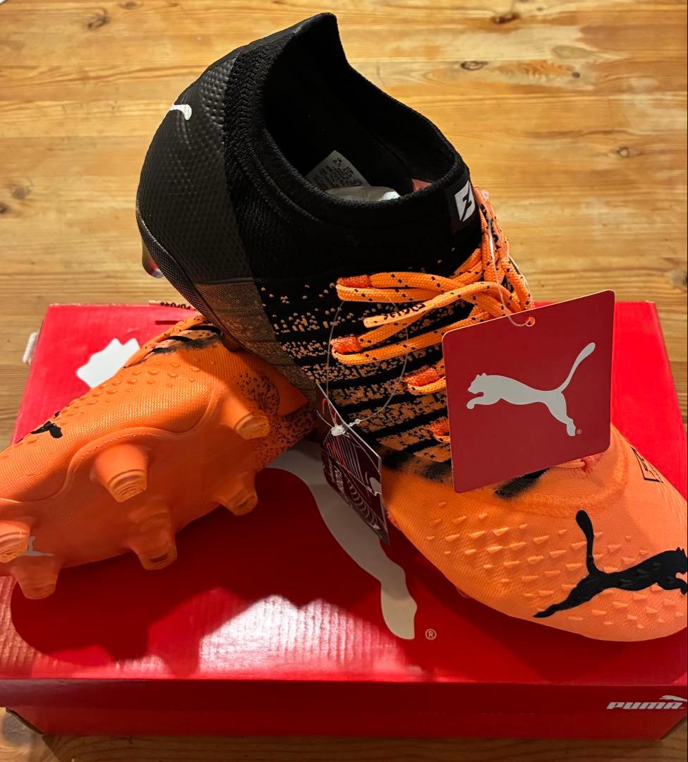 【新品未使用】プーマ　フューチャーZ 1.3 FG/AG