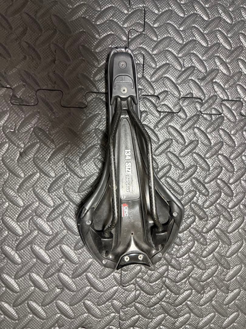 Prologo Nago Evo カーボンレール　サドル 134mm