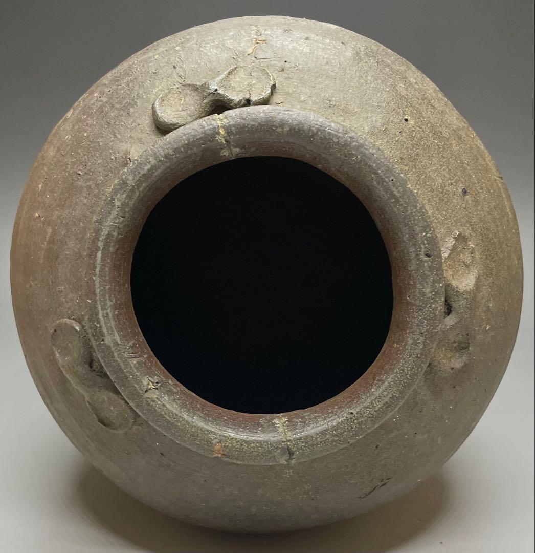 古備前　室町〜桃山時代　三耳壺　種壺　窯印有　箱付(四方桟盛蓋) 　y312