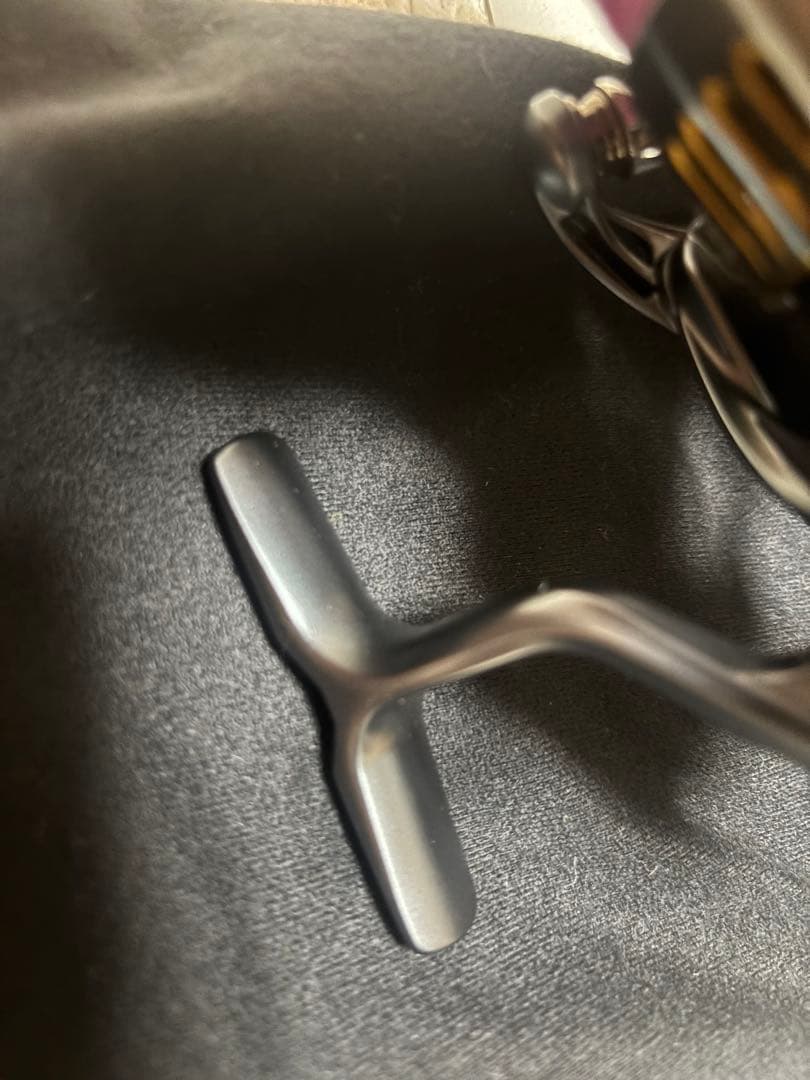 23AIRITY(エアリティ) LT2000S-P換えスプール付きアジング