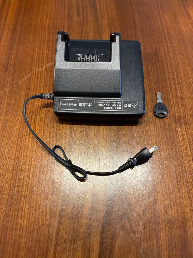 ベロスターミニカスタム　2021年モデル　SHIMANOブレーキ　タイヤチューブ