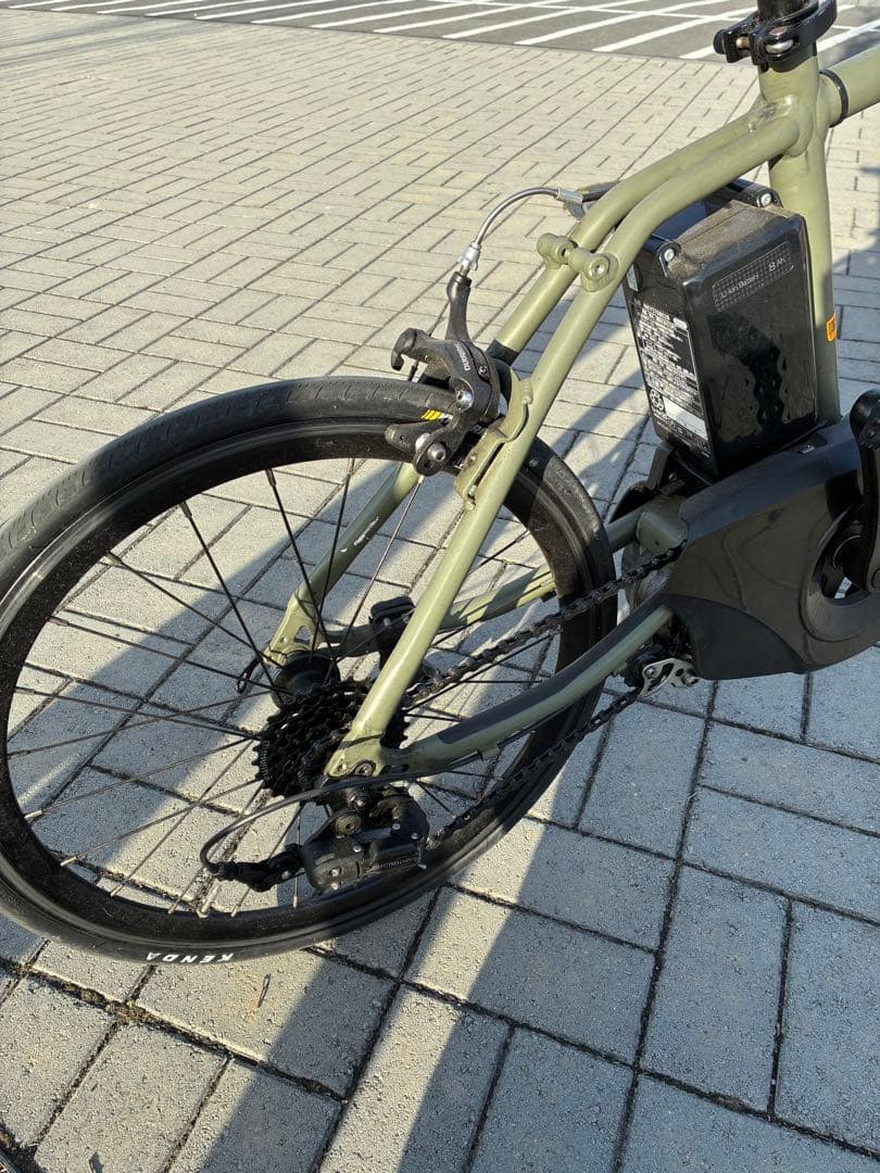 ベロスターミニカスタム　2021年モデル　SHIMANOブレーキ　タイヤチューブ