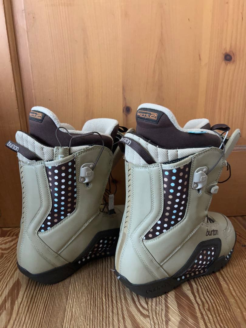 超美品 BURTON バートン スノーボード ブーツEMERALD 24cm