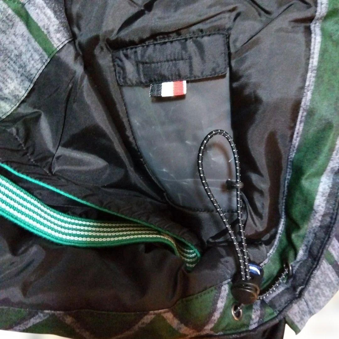 BURTON スノーボードウェア 米S　日M ジャケット　フード取外可能