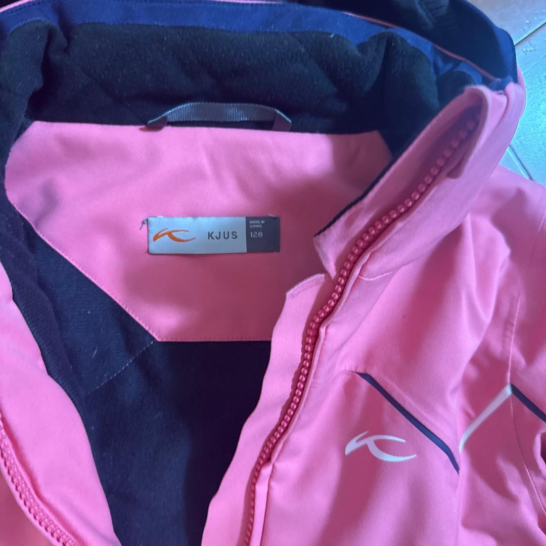 kjus 最高級　キッズ　スキーウェア　128 センチ