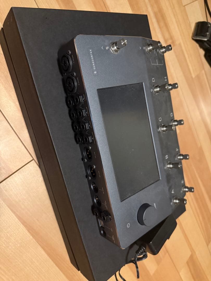 ギター quad cortex
