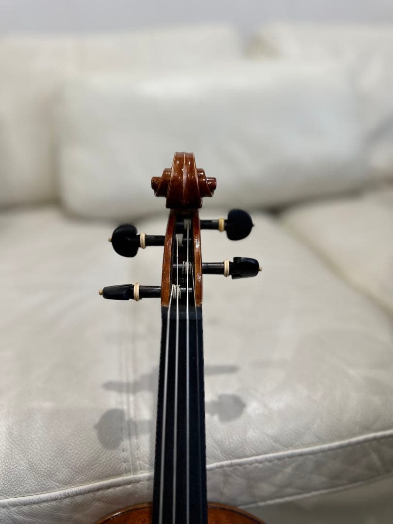 ルーマニア製 ［希少上位機種］バイオリン 4/4 2008年製 美品