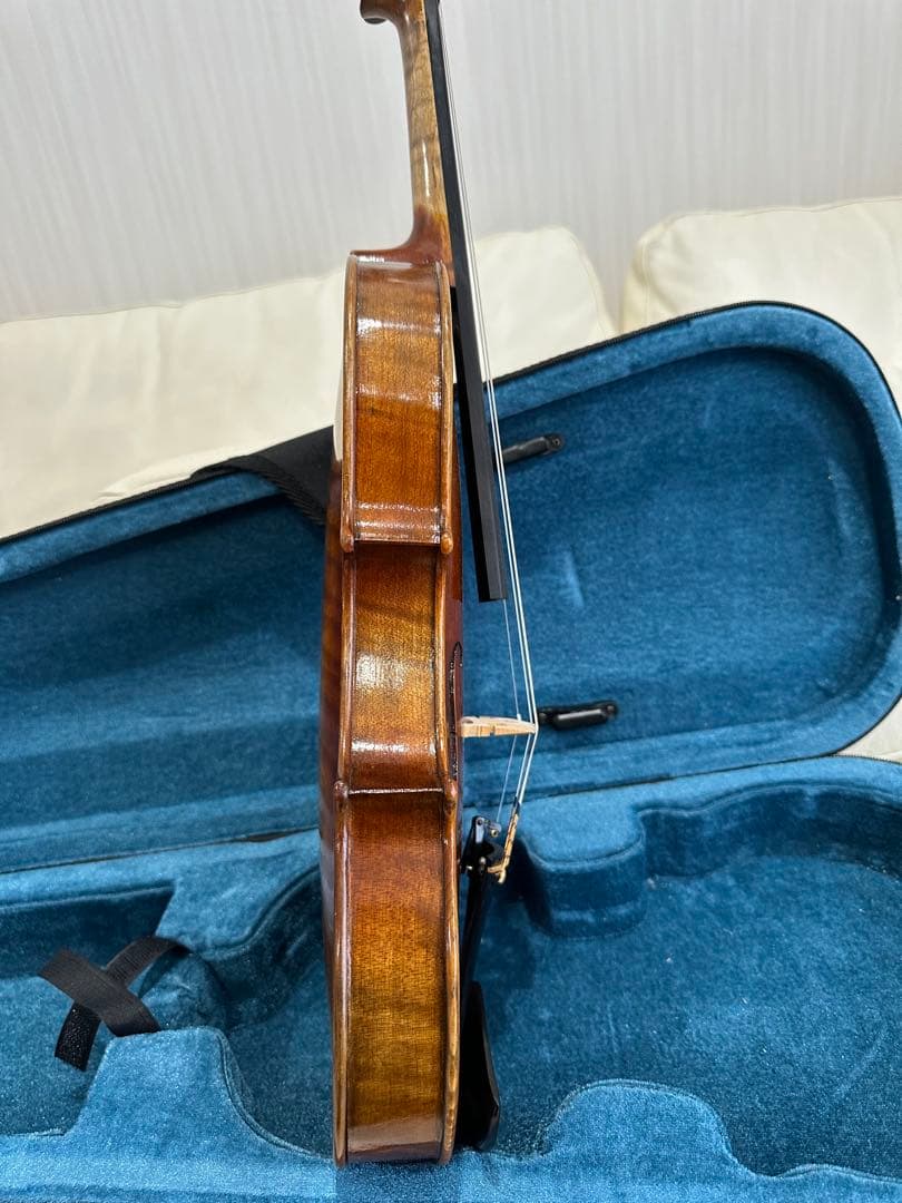 ルーマニア製 ［希少上位機種］バイオリン 4/4 2008年製 美品