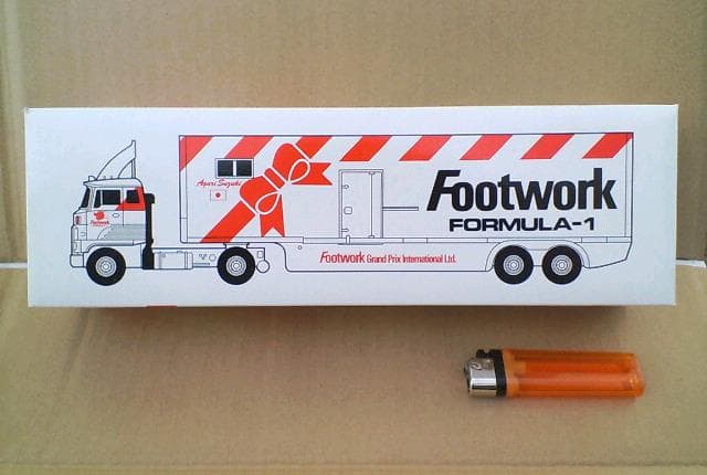 特注 トミカ ダンディ フットワーク フォーミュラ１ トランスポーター