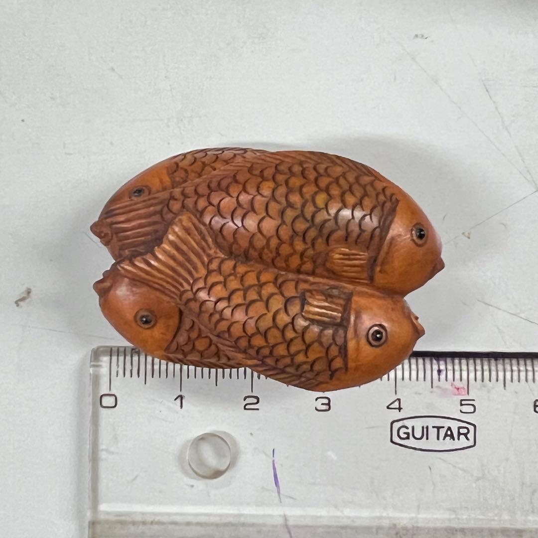 A*o様 古根付　木製 堤物 玉山 銘 魚 鯉 根付 彫刻