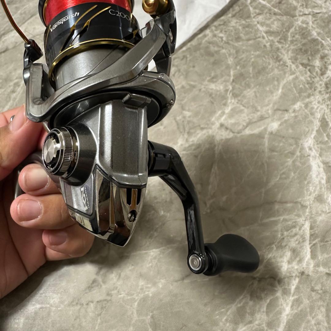 リール SHIMANO Vanquish C2000HGS