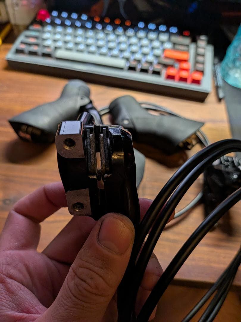 シマノ 105 di2 ST-R7170 BR-R7170　油圧ブレーキ　STI