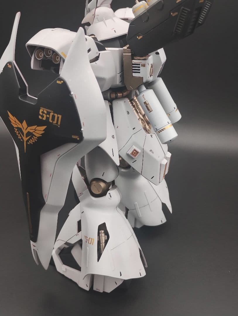 全塗装 MG サザビー（GPBカラー）改修完成品