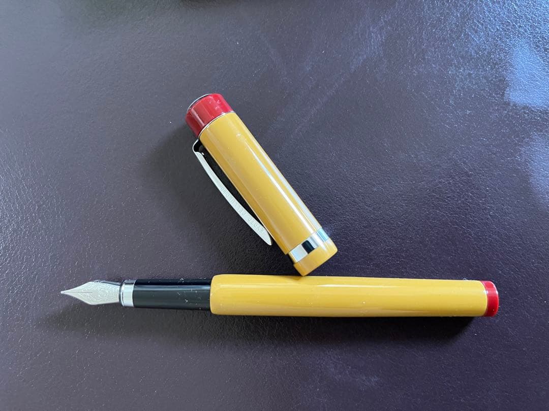 ☆新品・未使用品☆ 「京阪電車公式万年筆 旧3000系特急車両」