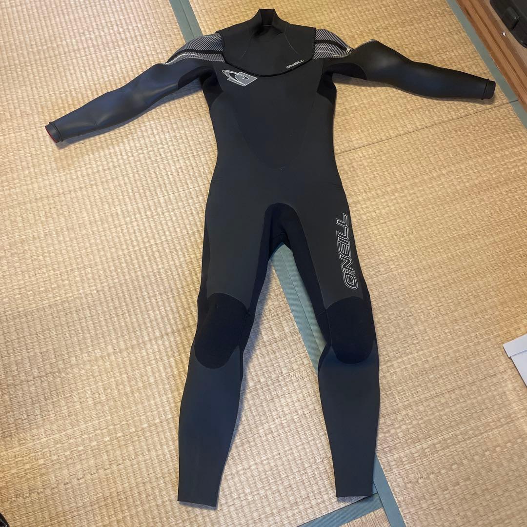 ONeill ブラック セミドライスーツ5/3mm 1Rのみ使用