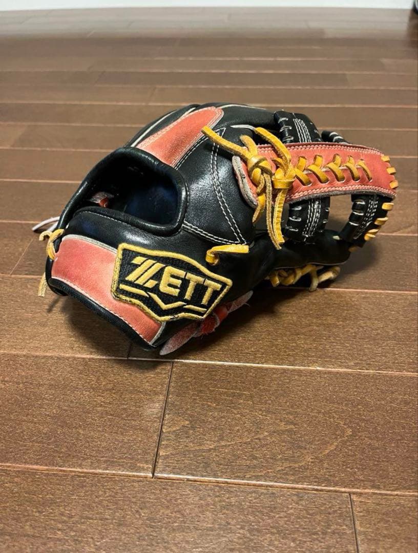 ゼット内野用グローブ