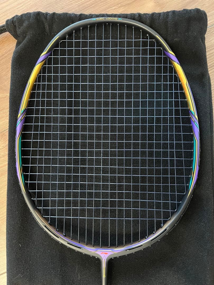 リーニン AERONAUT 9000I バドミントンラケット 専用ケース付き