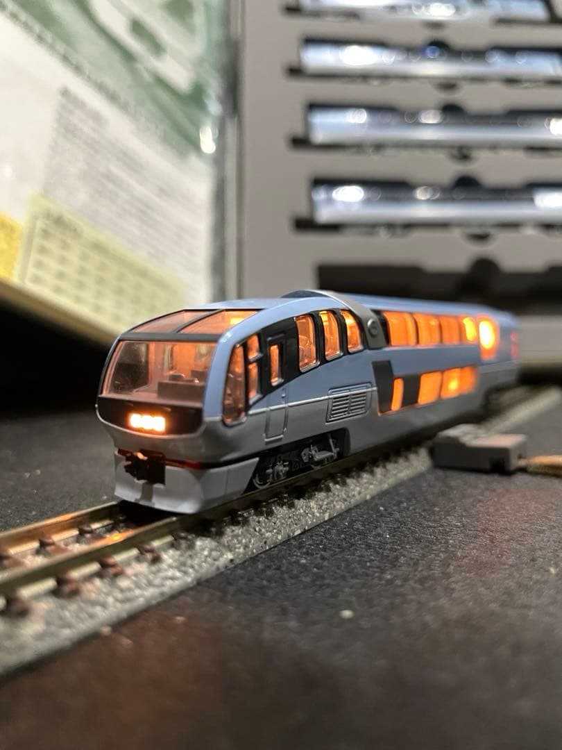 251系スーパービュー踊り子　KATO。