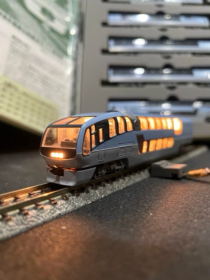 251系スーパービュー踊り子　KATO。