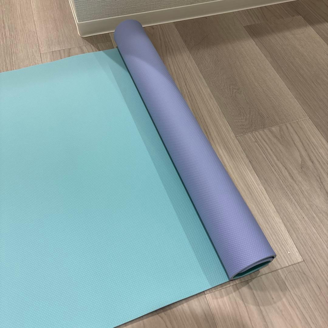 SUKALA LAVAリバーシブルヨガマット、ケース、ラグセット