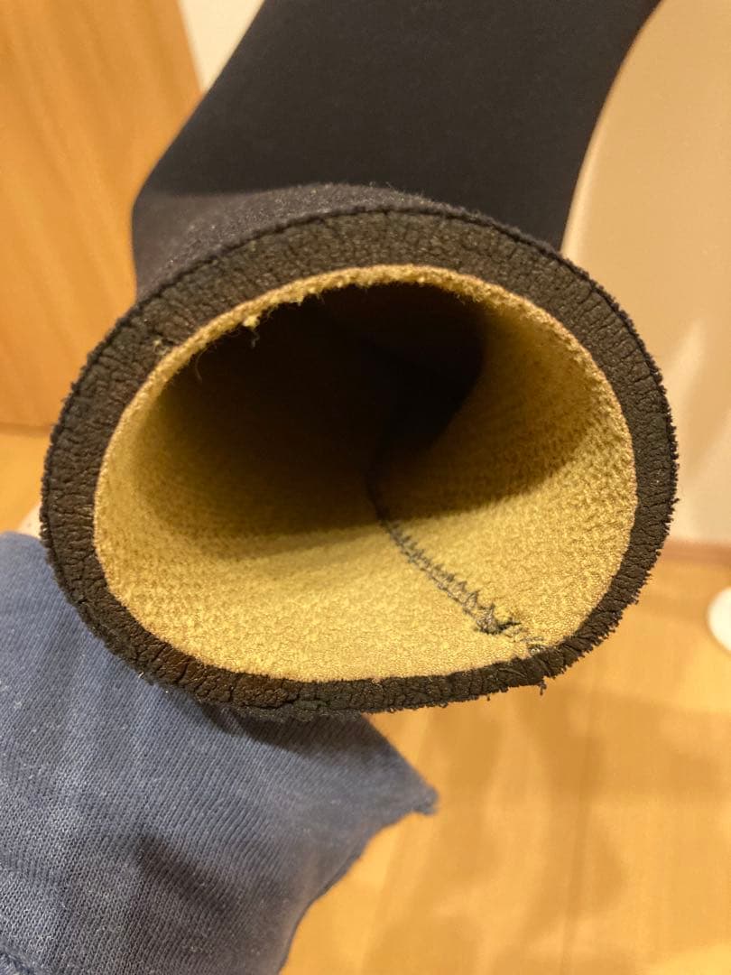 HOLLY セミドライフルスーツ