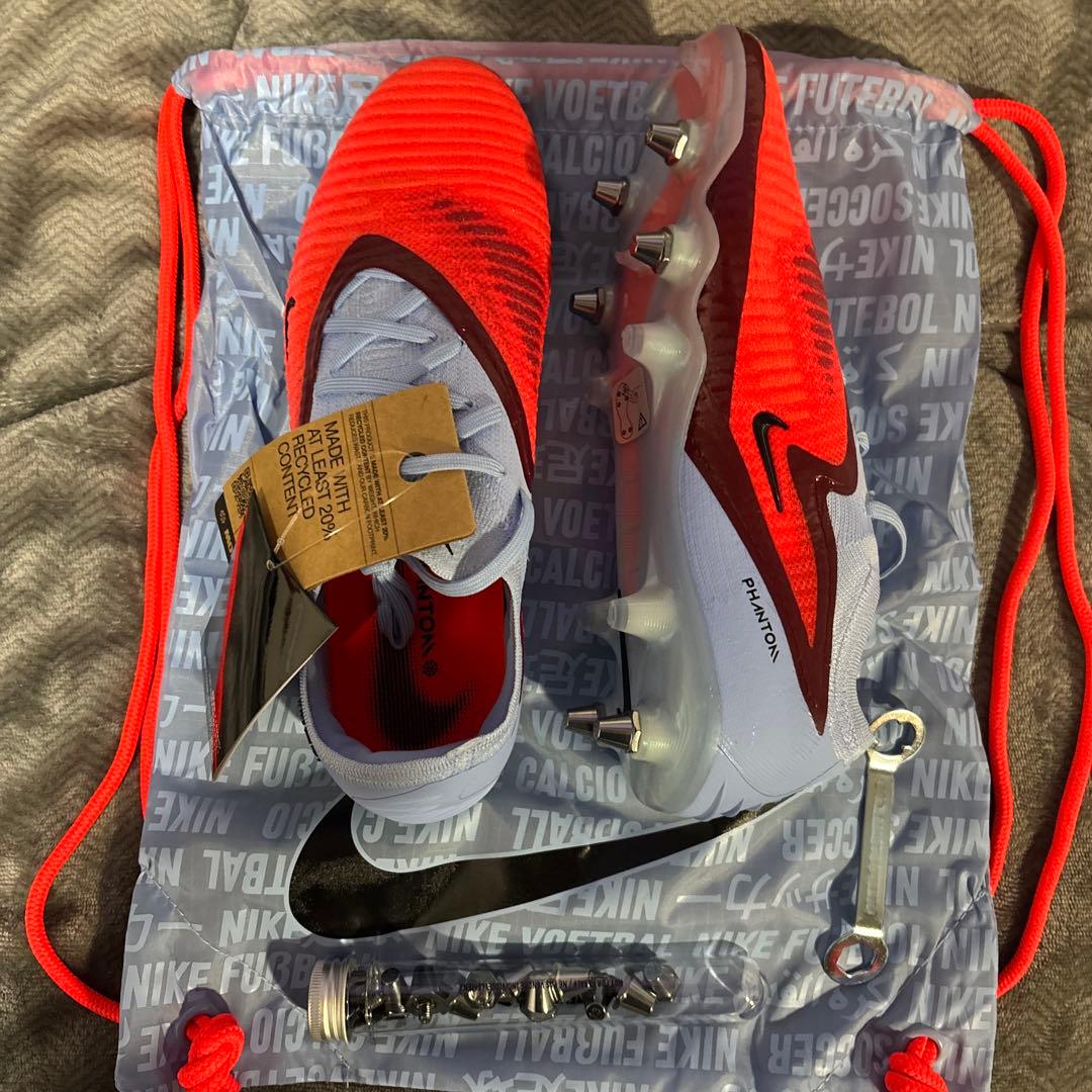 シューズ NIKE PHANTOM SG