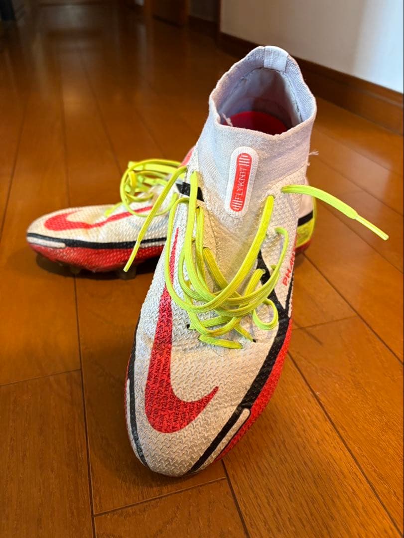 Nike ファントムGT2エリート