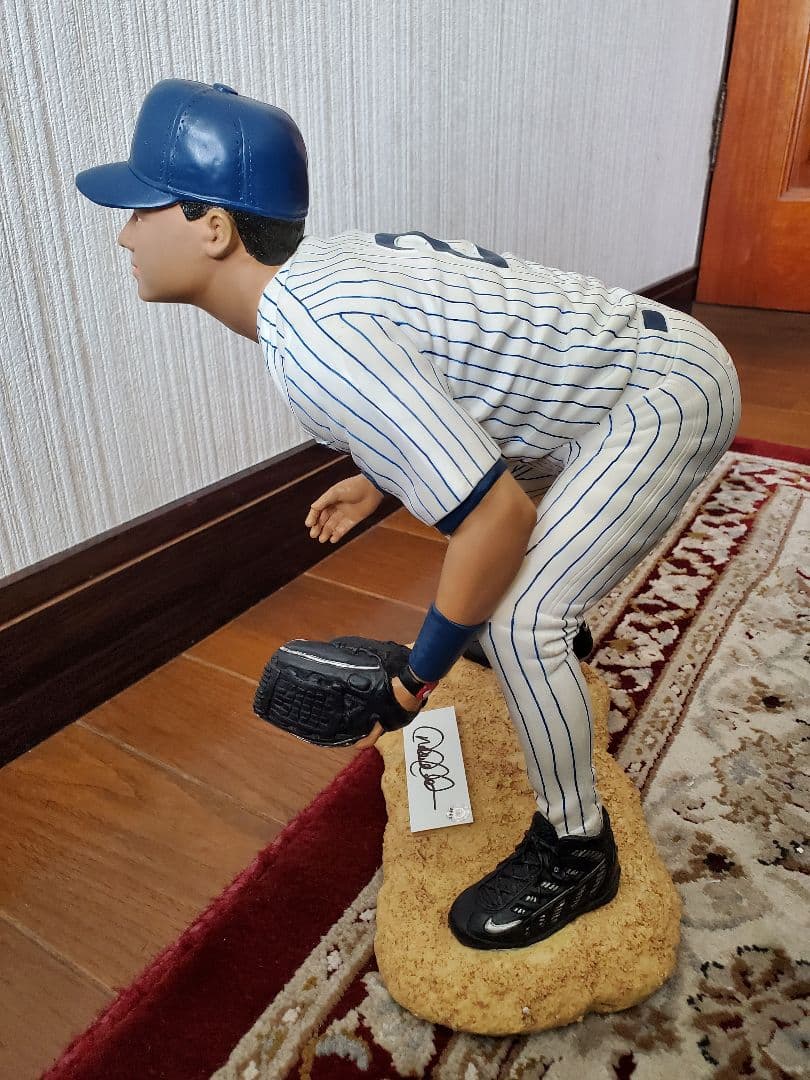 【超希少】★デレク・ジーター(ヤンキース)直筆サイン入りフィギュア★