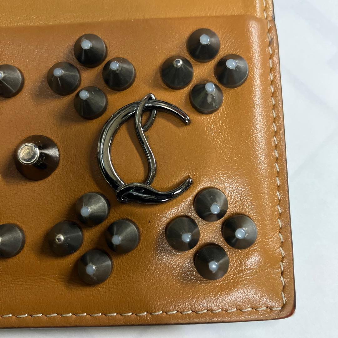 ルブタン名刺入れ