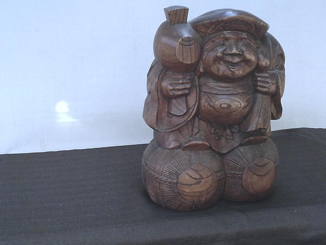 家宝に！【木彫り　大黒様　欅製大振り　飾り映え・K48・骨董】縁起物恵比寿　鑑賞