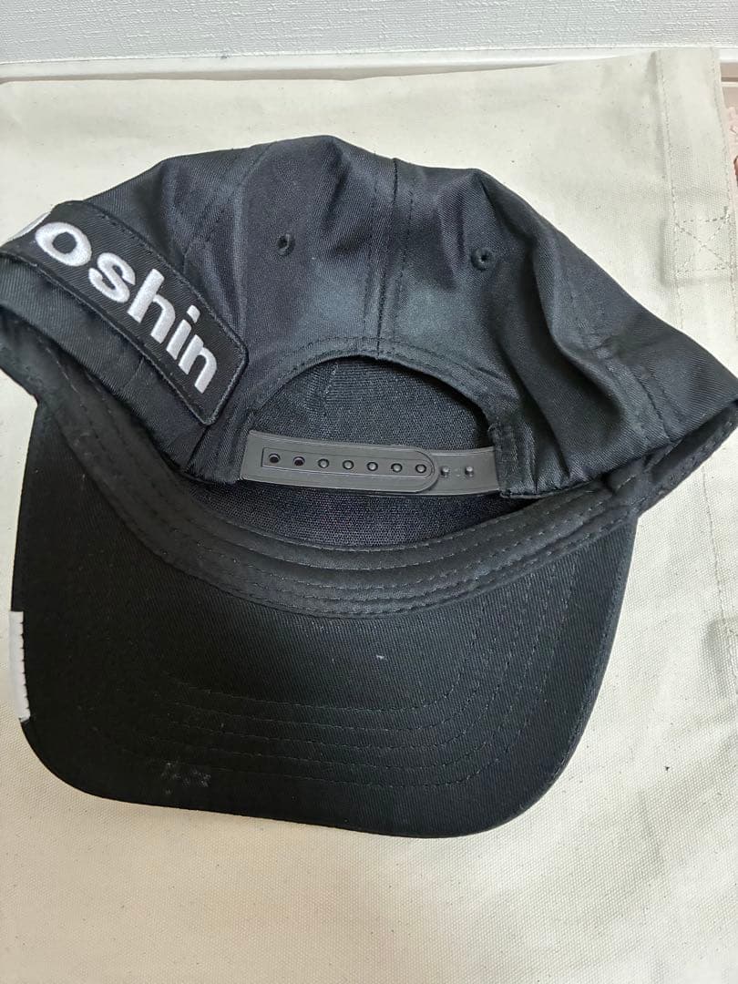 阪神タイガース #8佐藤輝明選手サイン入りキャップ