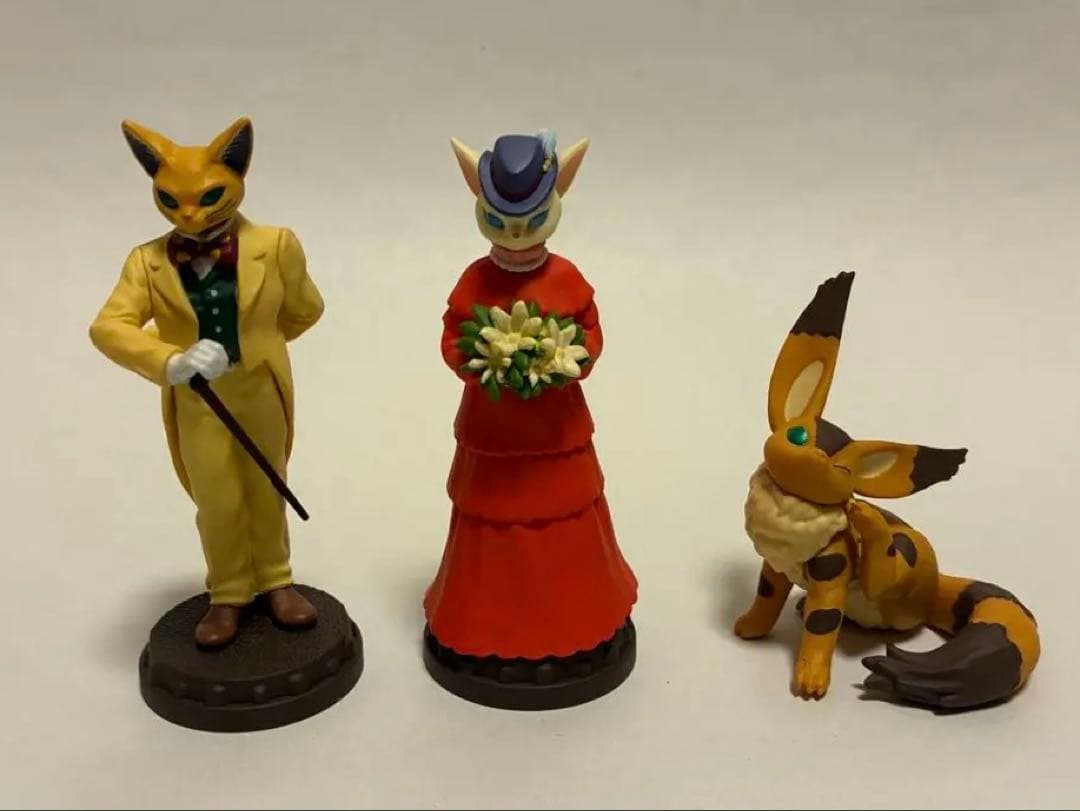 バロン、ルイーゼ、キツネリス　フィギュア3体セット