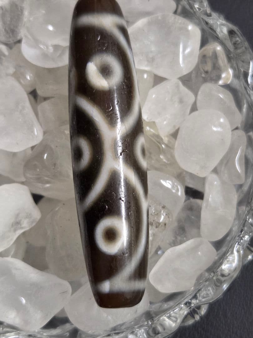 989　天珠　九眼天珠　魚鱗　龍鱗　蓮座　　dzibeads！