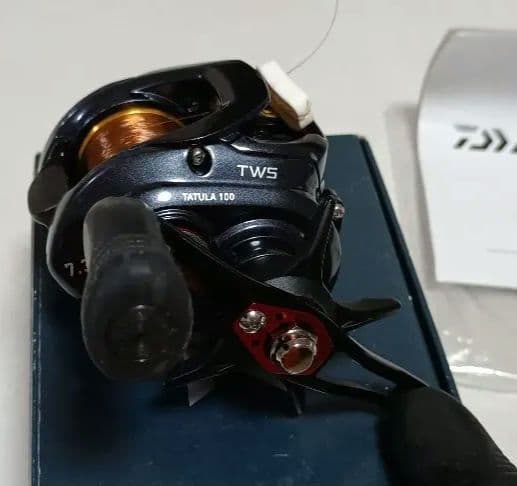 良品ダイワ タトゥーラTATULA100SH-TW右標準で20lbまで巻けます！
