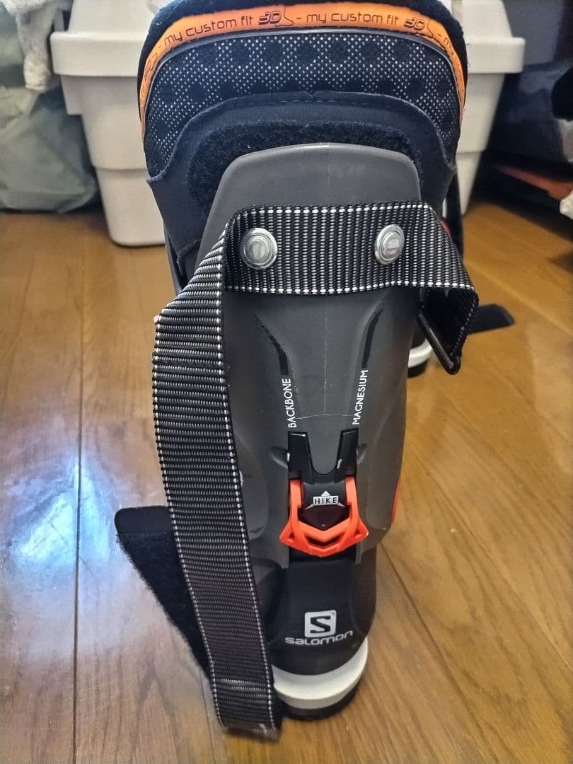 Salomon QUEST PRO 90 スキーブーツ