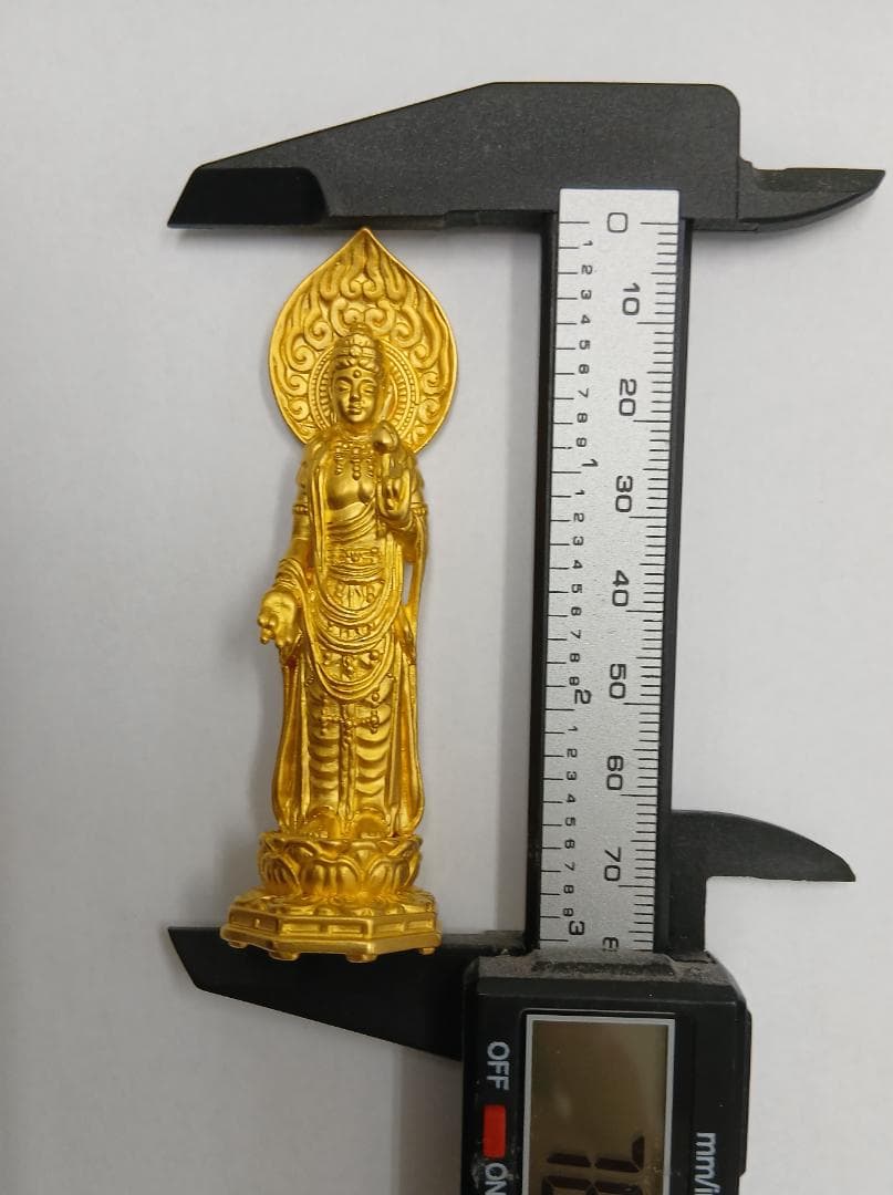 K24 純金製 光則作 聖観世音菩薩像　造幣局検定印入　高さ：約7.7cm