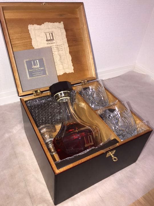 ダンヒルDUNHILL「クリスタルデキャンタ&ペアグラス」特製Gift Box