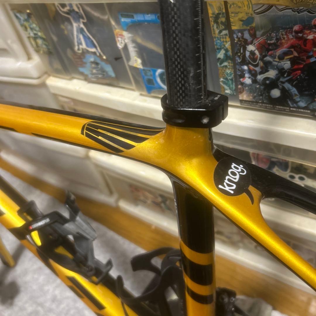 GUSTO RCR TEAM LIMITED 2020 Mサイズ ホイール抜き