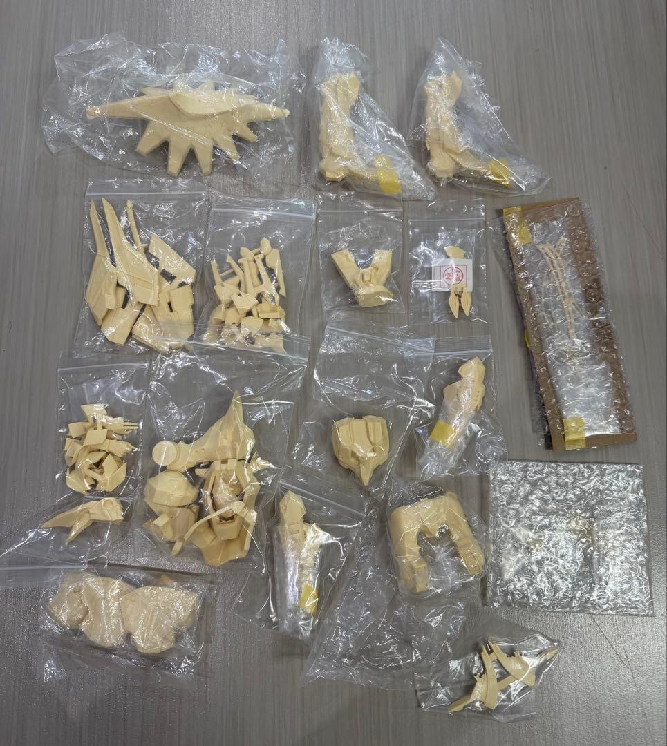 海洋堂 1/100 パトラクシェミラージュ KOG AT 西山浩光原型